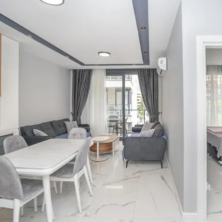 Square Light Residence, With Pool In The Location Of * Alanya